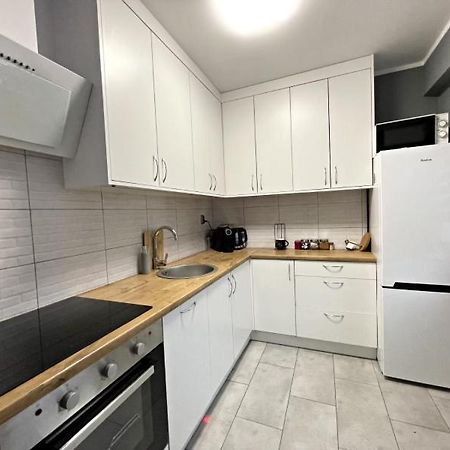 Apartment By Tuwima Steeet Конін Екстер'єр фото