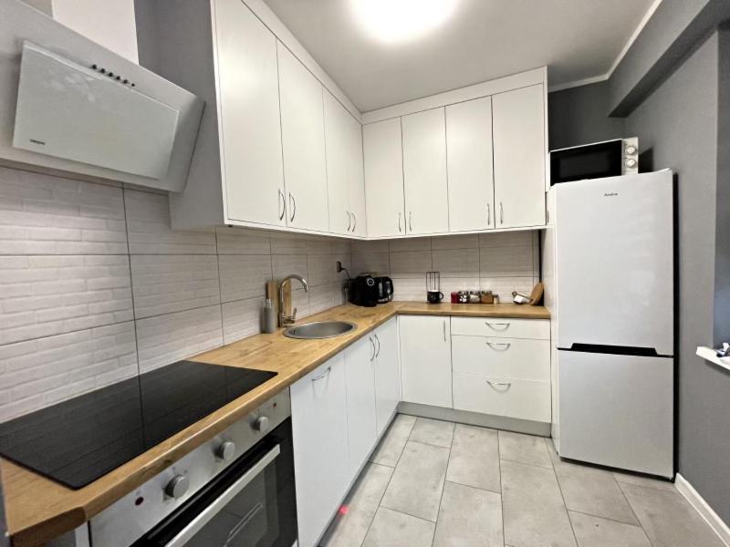 Apartment By Tuwima Steeet Конін Екстер'єр фото