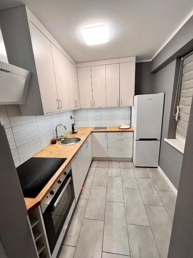Apartment By Tuwima Steeet Конін Екстер'єр фото