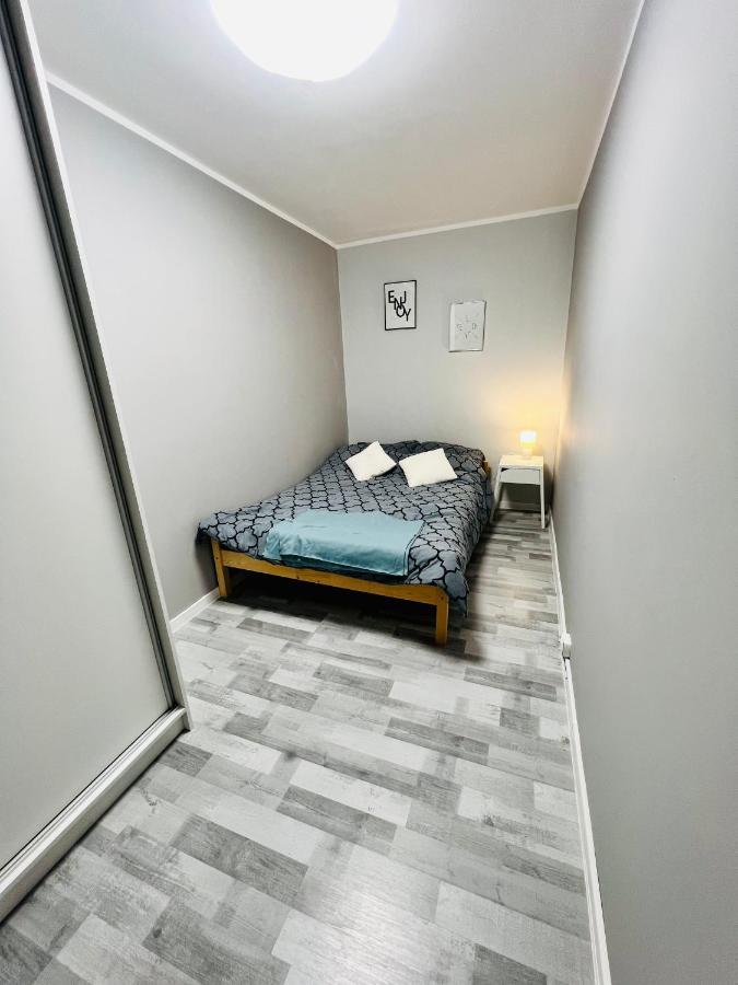Apartment By Tuwima Steeet Конін Екстер'єр фото